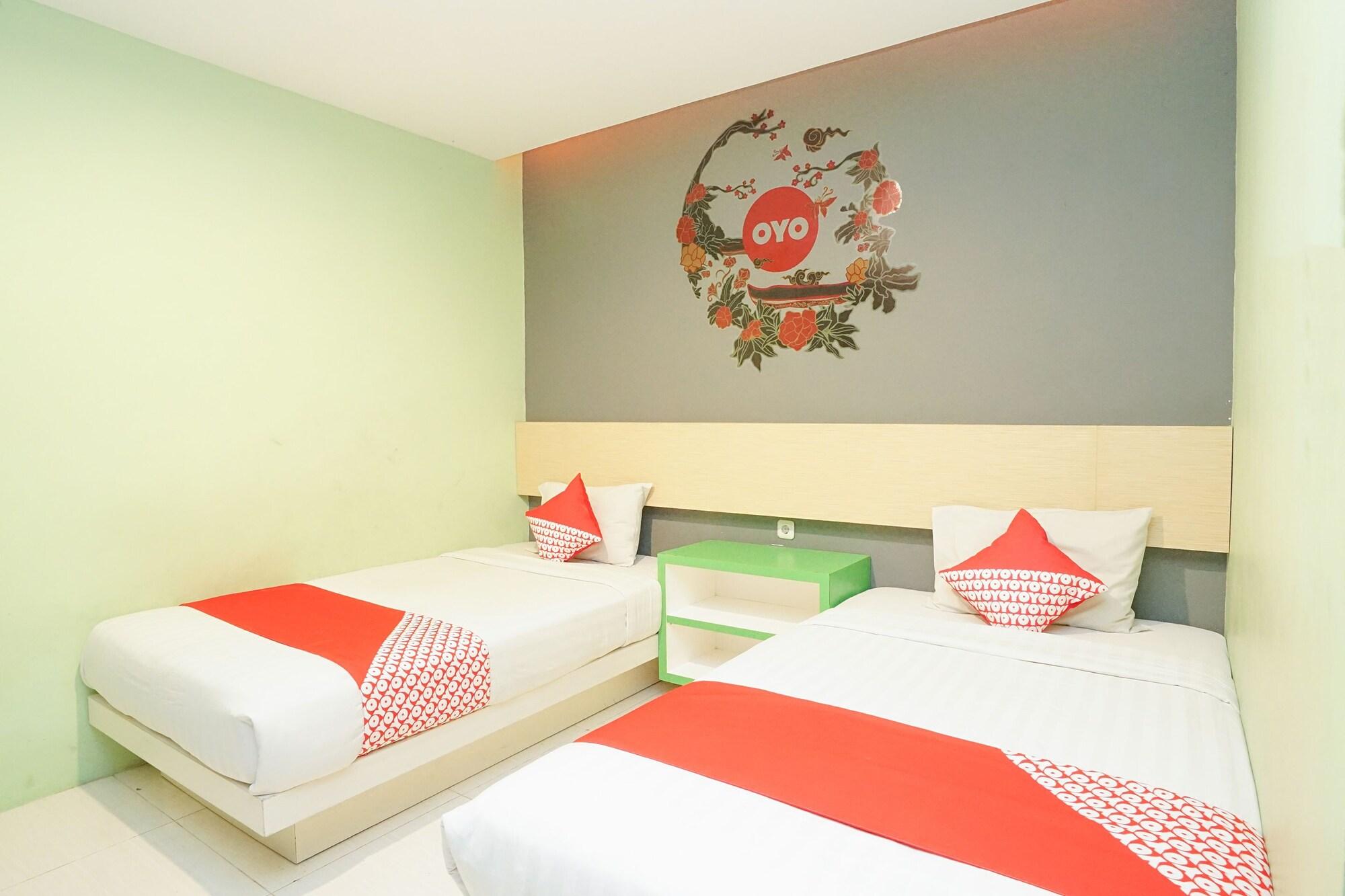 Oyo 277 Rukotel Near Rsu Adi Husada Undaan Kota Surabaya Exterior foto